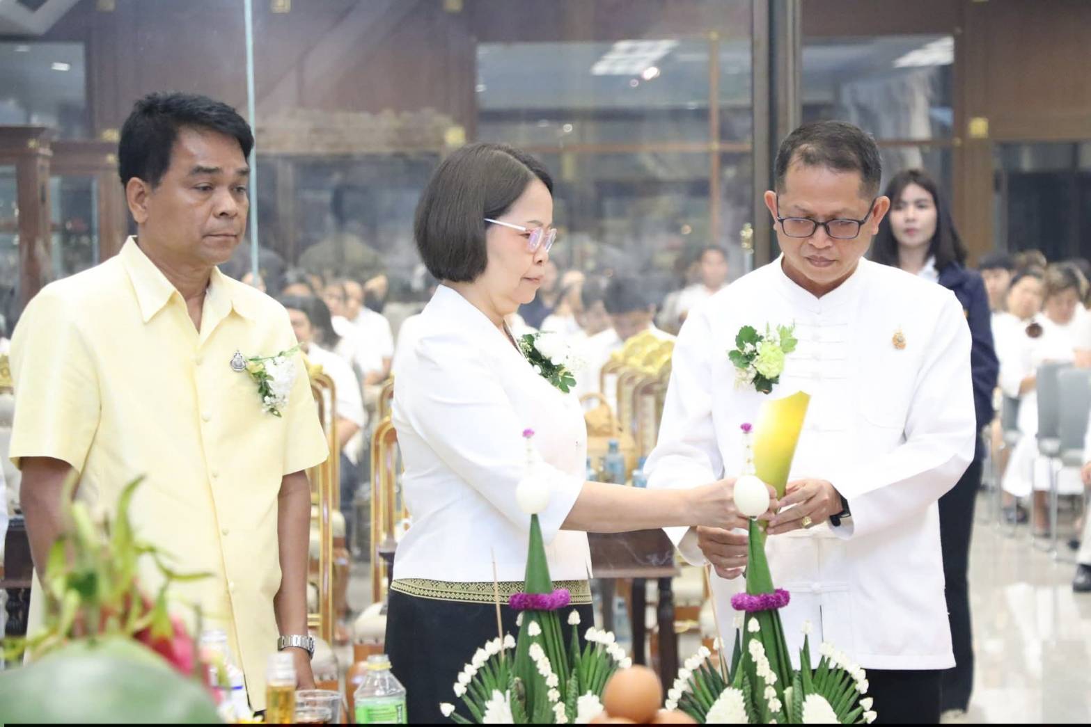 title - ศูนย์ส่งเสริมและพัฒนาอาชีพเสริมนอกภาคการเกษตร โดย สำนักงานการปฏิรูปที่ดินเพื่อเกษตรกรรม จัดโครงการพัฒนาบุคลากรเพื่อเพิ่มประสิทธิภาพการดำเนินงานด้านศิลปหัตถกรรม กิจกรรมไหว้ครูช่าง ณ ชั้น 2 อาคารพระมิ่งขวัญ ศูนย์ส่งเสริมและพัฒนาอาชีพเสริมนอกภาคการเกษตร (ศูนย์ศิลปาชีพบางไทรฯ (เดิม))